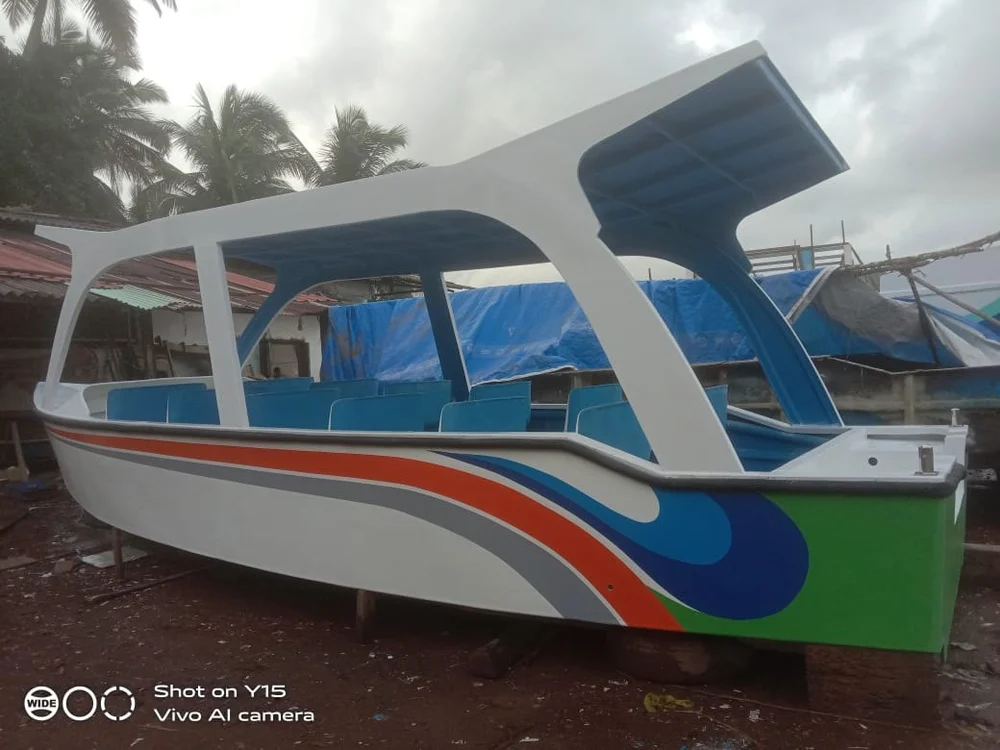 Petrol 20 Seater FRP Passenger Boat, FRP passenger boat, 20 seater boat, large passenger boat, 30ft boat, durable fiberglass boat, marine transport, high-capacity boat, commercial passenger boat, leisure boat
